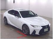 2022 LEXUS IS