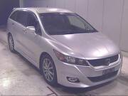 2010 HONDA STREAM RST