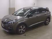 2018 PEUGEOT 5008
