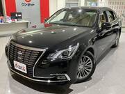 2016 TOYOTA CROWN ROYAL SALOON