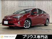 2016 TOYOTA PRIUS