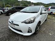 2013 TOYOTA AQUA S