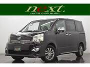 2013 TOYOTA VOXY