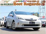 2014 TOYOTA PRIUS ALPHA