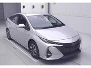 2020 TOYOTA PRIUS PHV