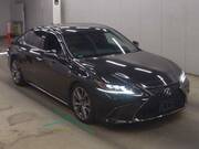 2019 LEXUS ES