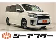 2014 TOYOTA VOXY