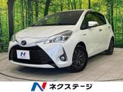 2019 TOYOTA VITZ HYBRID　F