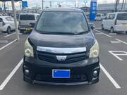 2011 TOYOTA NOAH