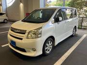2008 TOYOTA NOAH