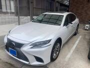 2017 LEXUS LS