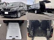 2017 TOYOTA VOXY