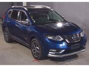 2019 NISSAN X-TRAIL