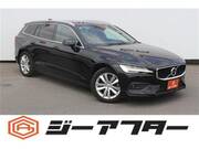 2019 VOLVO V60