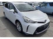 2015 TOYOTA PRIUS ALPHA