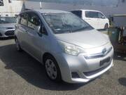 2011 TOYOTA RACTIS X