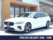 2021 VOLVO V60