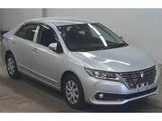 2018 TOYOTA PREMIO