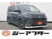2022 TOYOTA VOXY