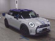 2022 BMW MINI