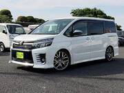 2017 TOYOTA VOXY