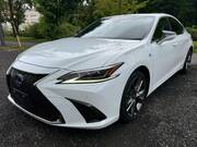 2019 LEXUS ES