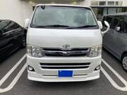 2013 TOYOTA REGIUS