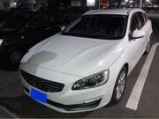 2015 VOLVO V60