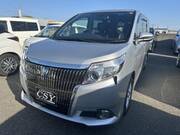 2015 TOYOTA ESQUIRE