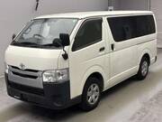 2020 TOYOTA HIACE VAN DX