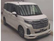 2021 TOYOTA ROOMY