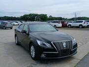 2015 TOYOTA CROWN HYBRID