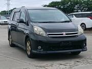 2010 TOYOTA ISIS