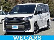 2022 TOYOTA NOAH