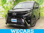 2017 TOYOTA VOXY
