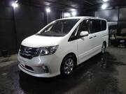 2011 NISSAN SERENA HIGHWAYSTAR V SELECTION