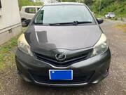 2012 TOYOTA VITZ F