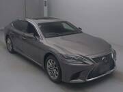 2018 LEXUS LS