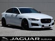 2017 JAGUAR XE