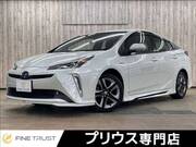 2019 TOYOTA PRIUS