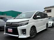 2017 TOYOTA VOXY