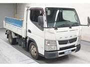 2013 FUSO CANTER