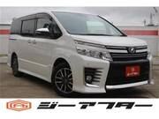 2016 TOYOTA VOXY