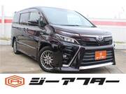 2017 TOYOTA VOXY