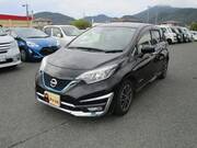 2017 NISSAN NOTE