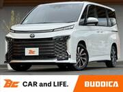 2026 TOYOTA VOXY