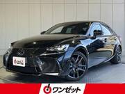 2019 LEXUS IS