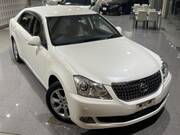 2013 TOYOTA CROWN MAJESTA