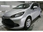 2024 TOYOTA AQUA