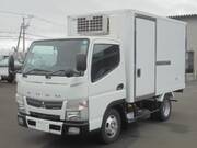 2017 FUSO CANTER
